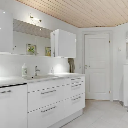 Сasa de vacaciones Cozy In With Wifi Stouby